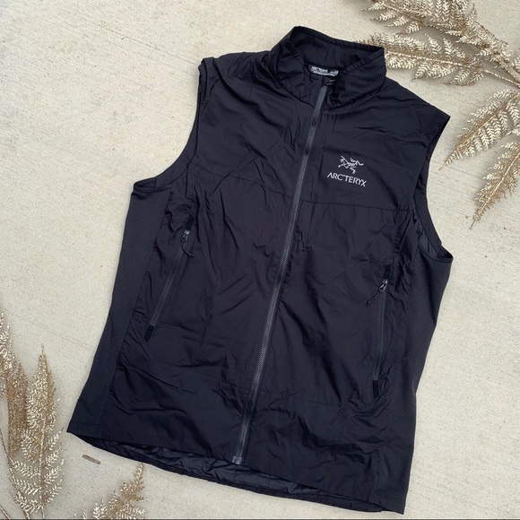 Arc'teryx Other - Arcteryx Atom LT Men’s Black Zip Vest